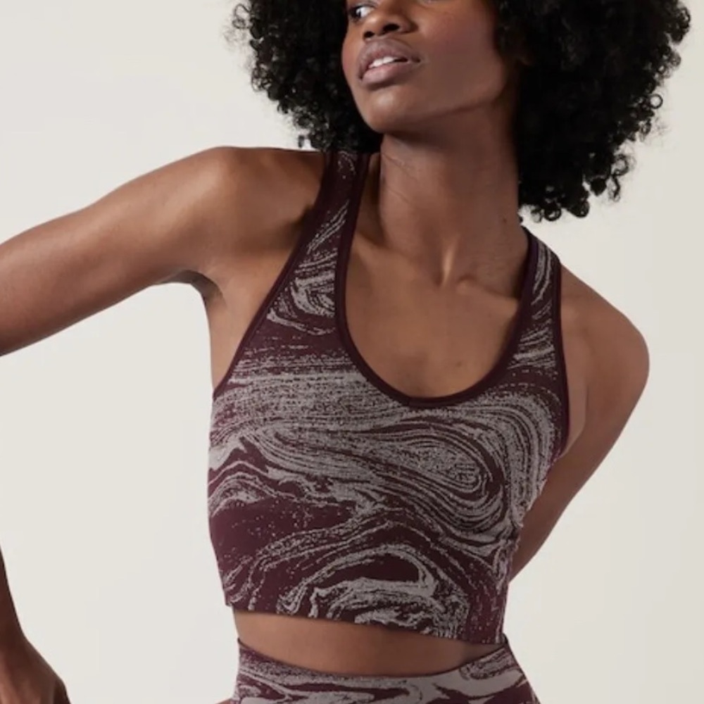 New Athleta Aurora Seamless shine Workout Athletic Tank Purple Silver NWT